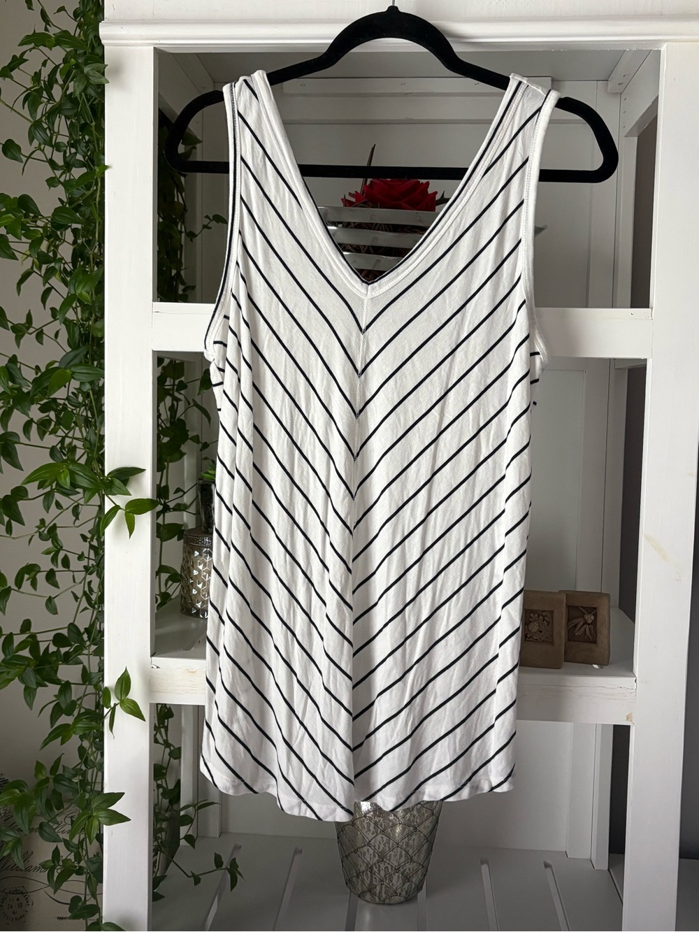 Women’s White & Black Striped V-Neck Tank Top - Picture 8 of 8